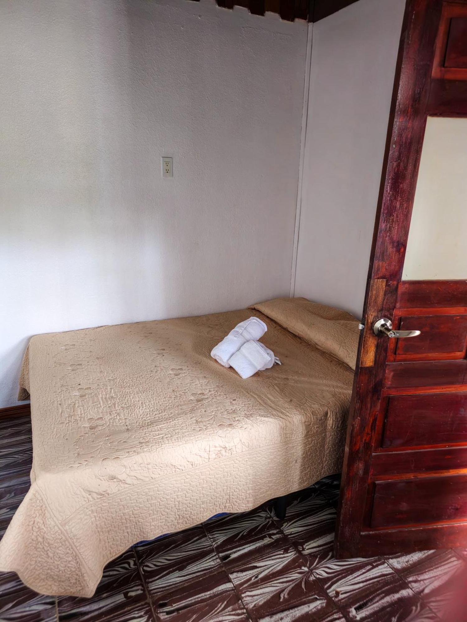 Cabinas Selva Verde Monteverde Habitación foto